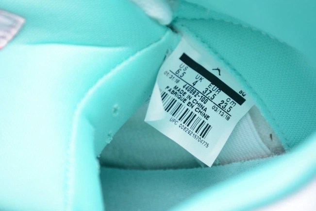 One Kick Aqua GS Light 5 Air Jordan 440892-100 0808